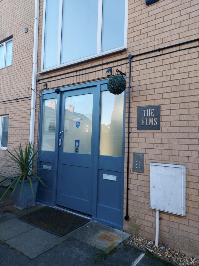 The Elms - Close To City Centre Cardiff Luaran gambar