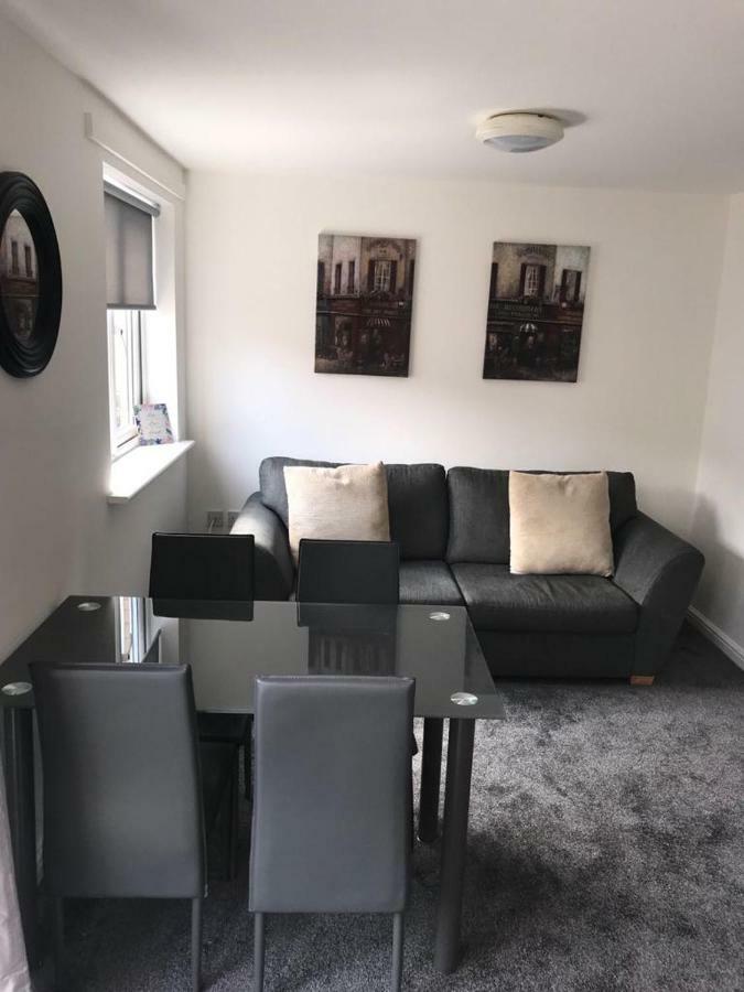 The Elms - Close To City Centre Cardiff Luaran gambar